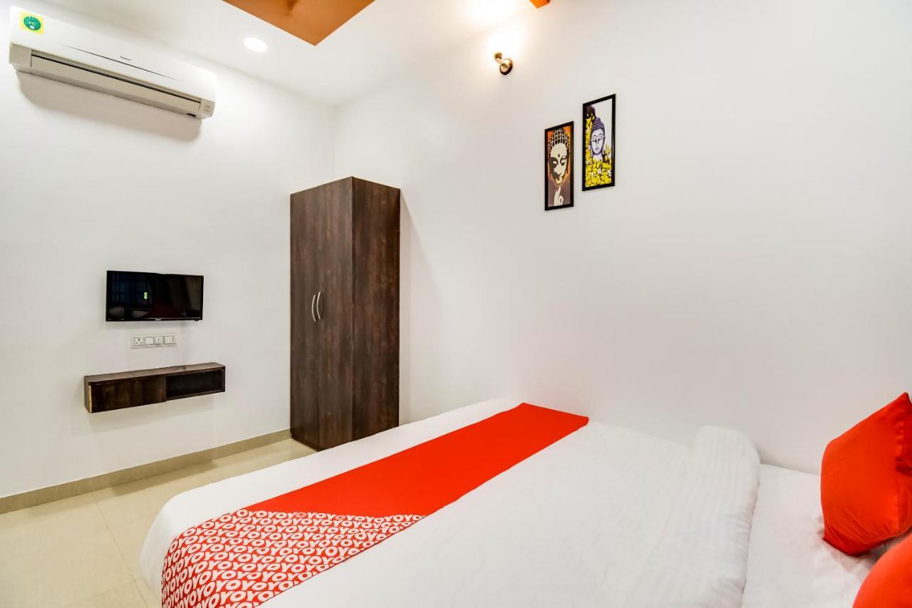 Oyo 60726 Hotel Vrindavan Bilaspur (Chhattisgarh) Bagian luar foto