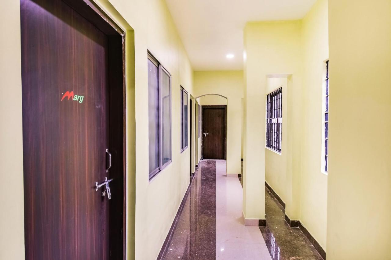 Oyo 60726 Hotel Vrindavan Bilaspur (Chhattisgarh) Bagian luar foto